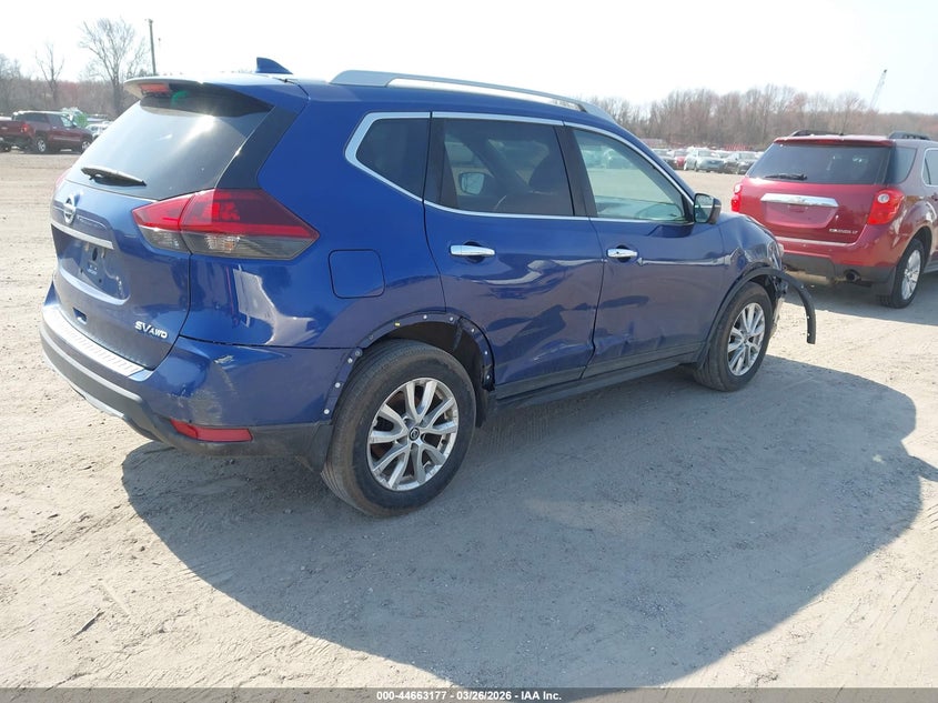 2018 Nissan Rogue Sv