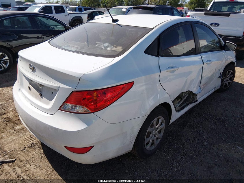 2013 Hyundai Accent Gls