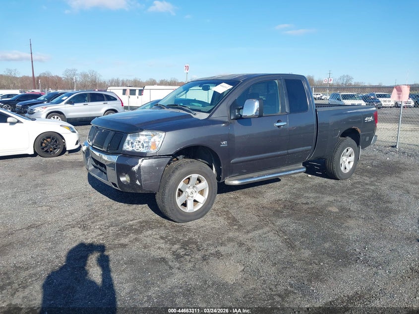 2004 Nissan Titan Se