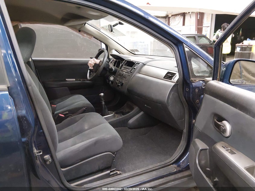 2012 Nissan Versa 1.8 S