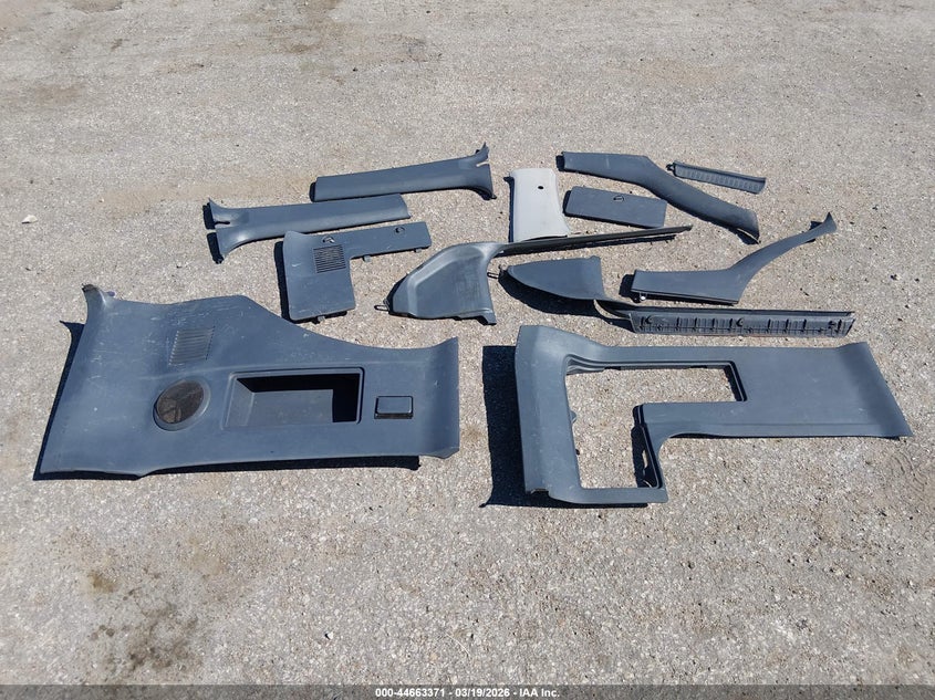 1991 Toyota Land Cruiser Fj80 VIN: JT3FJ80WXM0022950 Lot: 44663371