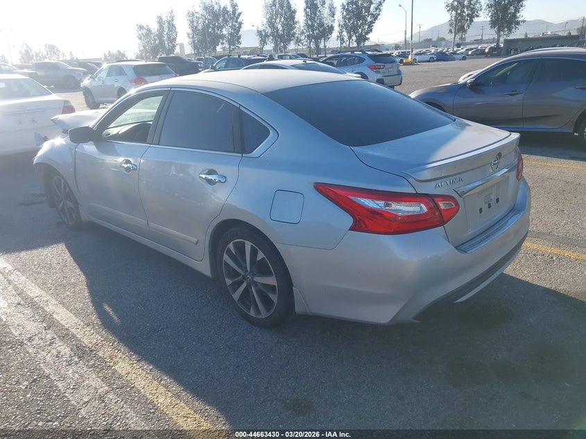 2016 Nissan Altima 2.5 Sr