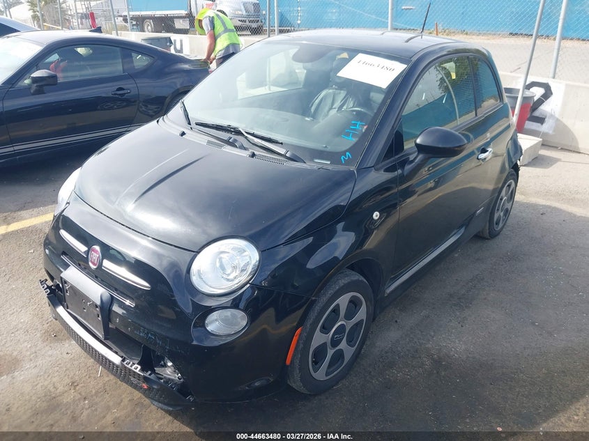 2015 Fiat 500E Battery Electric