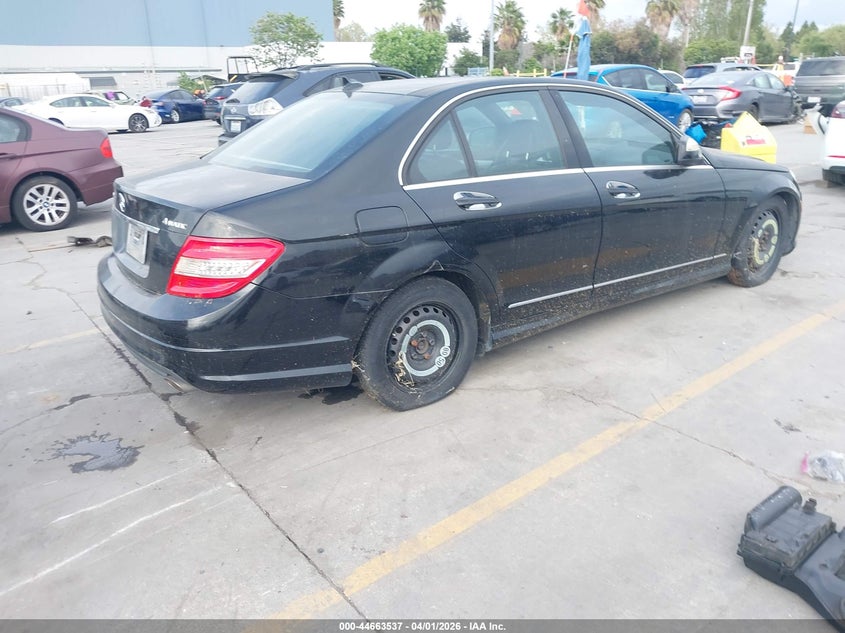 2008 Mercedes-Benz C 300 Luxury 4Matic/Sport 4Matic