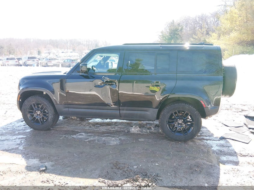 2025 Land Rover Defender 110 P300 VIN: SALEJ7EXXS2357820 Lot: 44663569