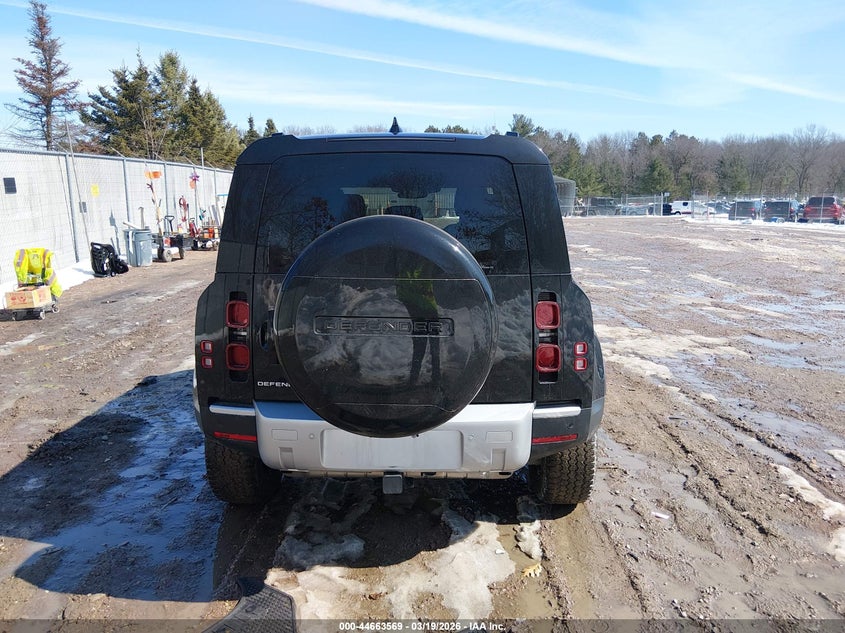 2025 Land Rover Defender 110 P300 VIN: SALEJ7EXXS2357820 Lot: 44663569