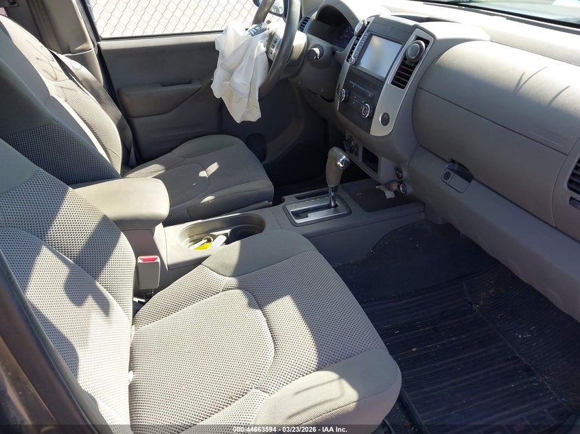 2019 Nissan Frontier Sv