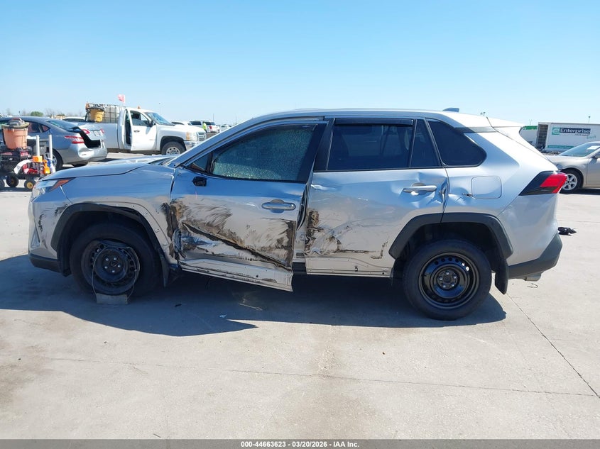 AtlanticExpress - Toyota RAV4