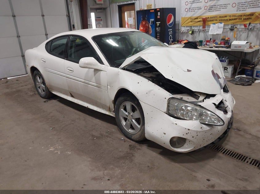 2006 PONTIAC GRAND PRIX