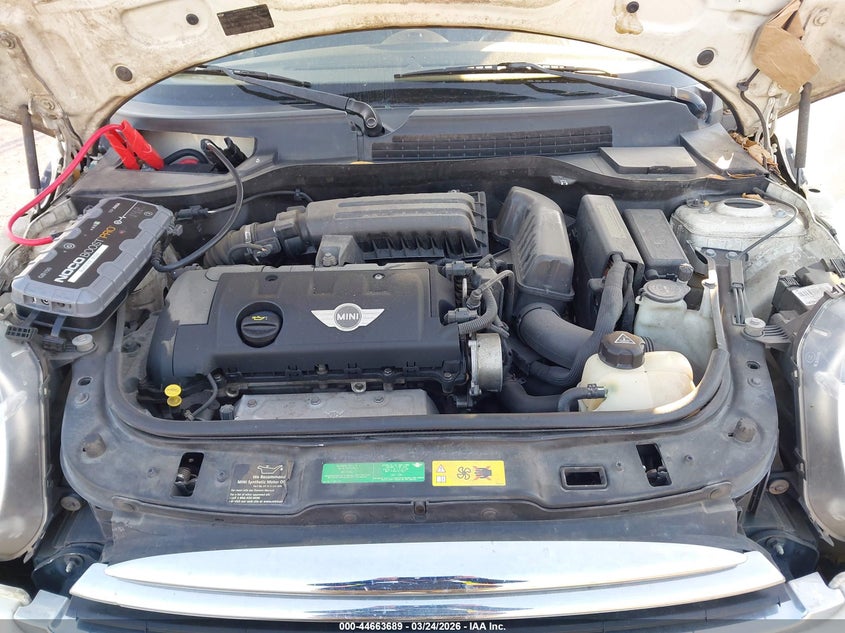 2010 Mini Cooper Clubman VIN: WMWML3C58ATX51961 Lot: 44663689