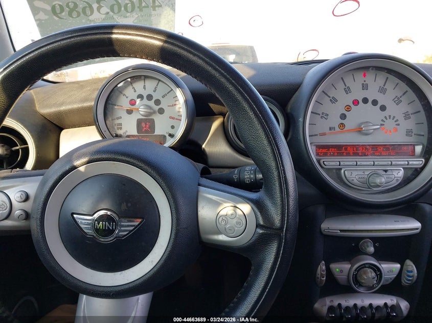 2010 Mini Cooper Clubman VIN: WMWML3C58ATX51961 Lot: 44663689