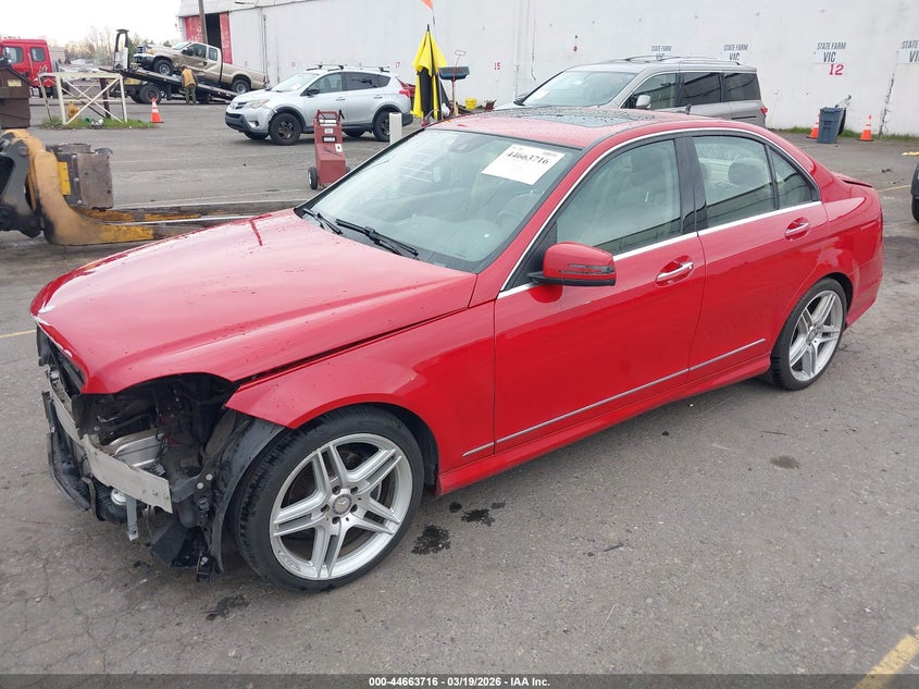2014 Mercedes-Benz C 250 Sport
