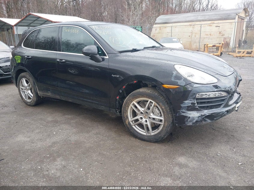 2013 Porsche Cayenne Hybrid S