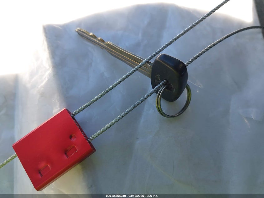 2000 Kia Sportage Ex VIN: KNDJA7232Y5651212 Lot: 44664039