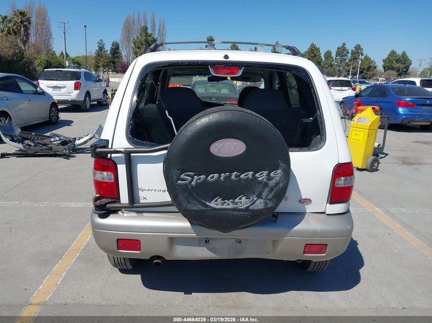 2000 Kia Sportage Ex VIN: KNDJA7232Y5651212 Lot: 44664039