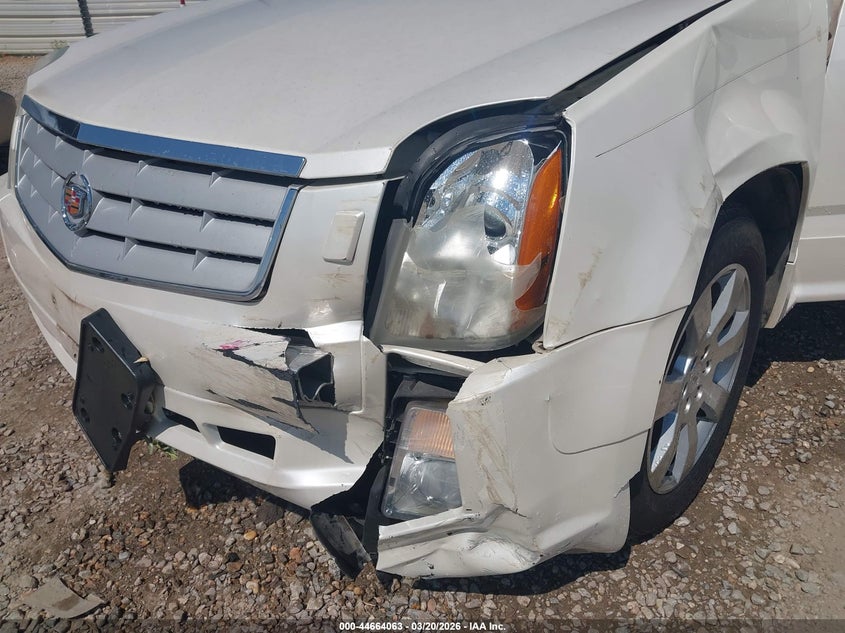 2007 Cadillac Srx V6 VIN: 1GYEE637570145543 Lot: 44664063