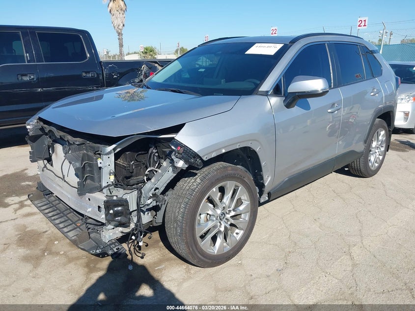 2024 Toyota Rav4 Xle Premium