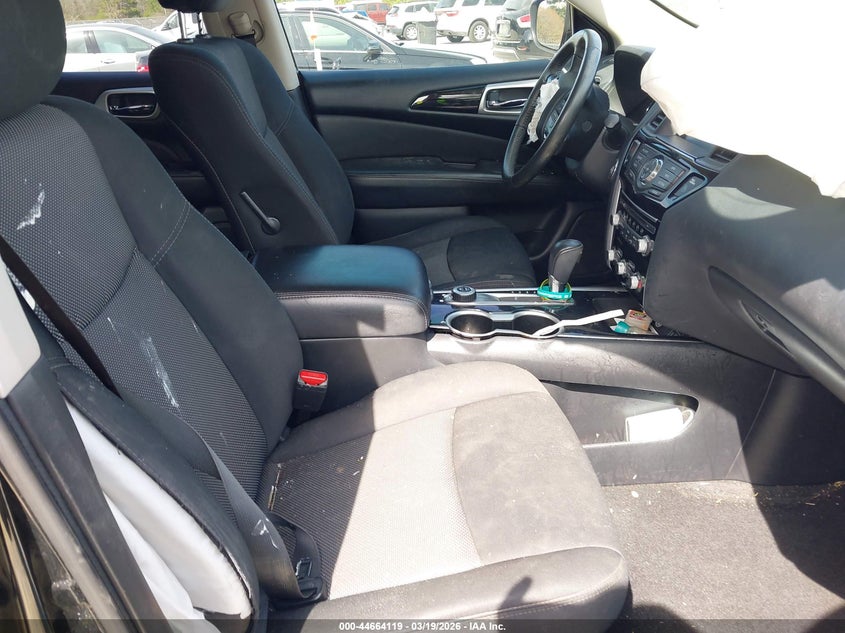 2020 Nissan Pathfinder Sv 4Wd