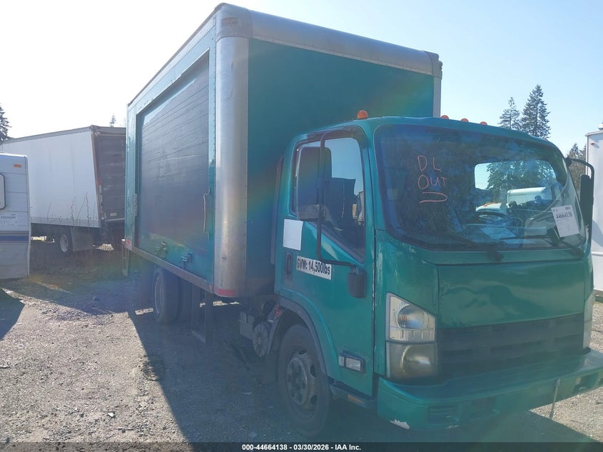 2014 ISUZU NPR GAS REG