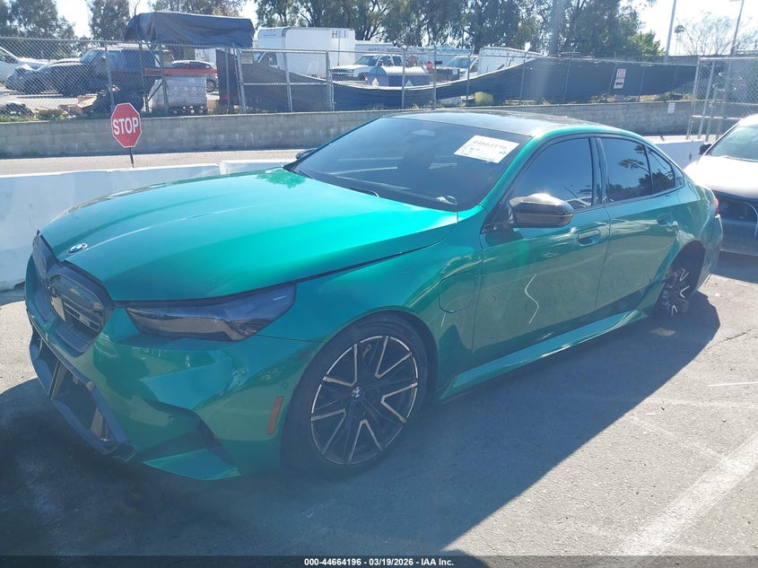 2026 BMW M5 auction photo 2