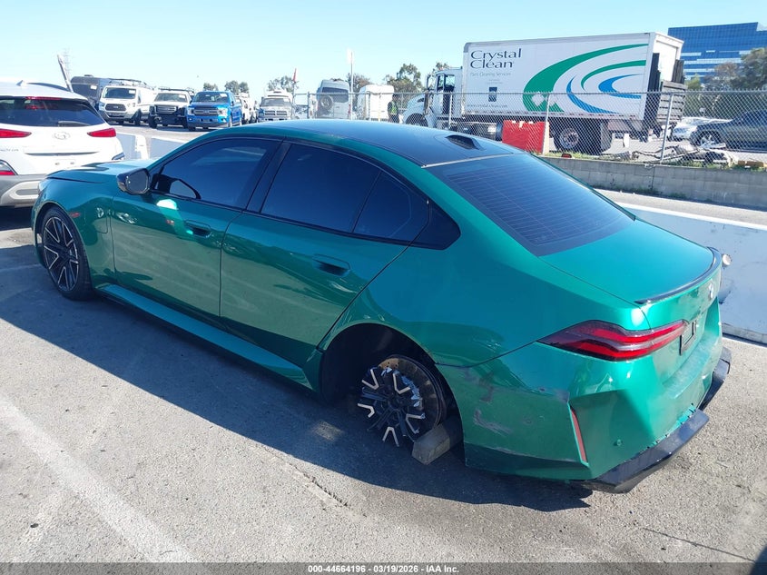2026 BMW M5 auction photo 3