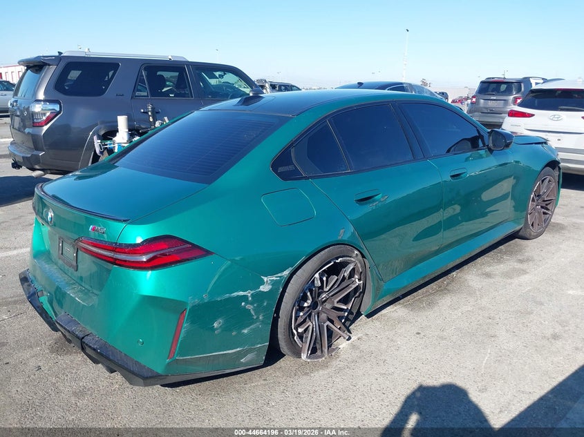 2026 BMW M5 auction photo 4