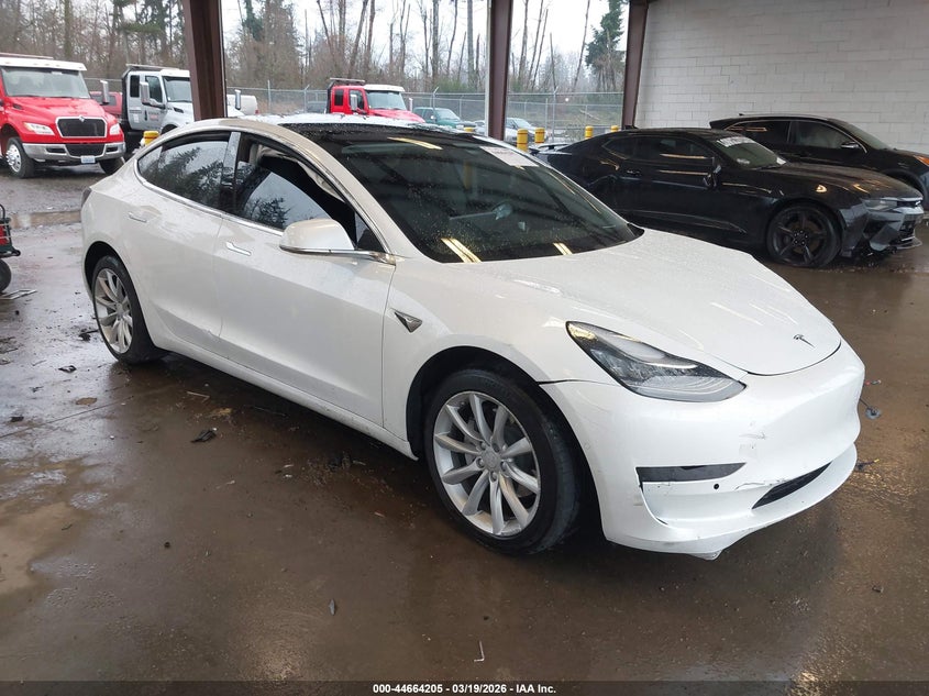 2020 Tesla Model 3 Standard Range Plus Rear-Wheel Drive/Standard Range Rear-Wheel Drive