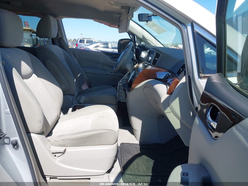 2012 Nissan Quest S