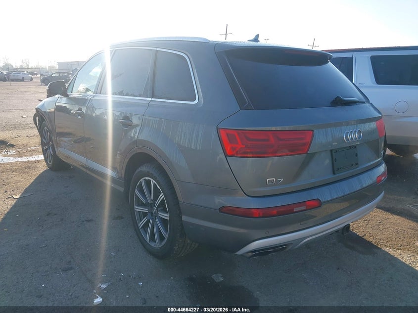 2017 Audi Q7 3.0T Premium