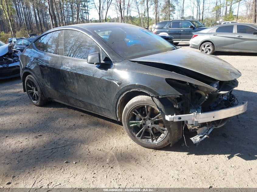 2021 Tesla Model Y Long Range Dual Motor All-Wheel Drive