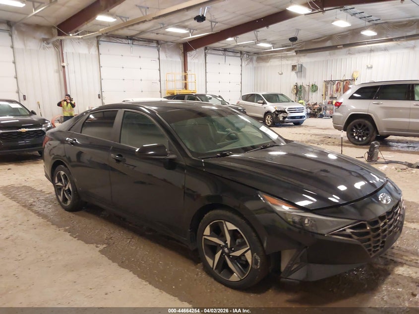 2023 Hyundai Elantra Sel