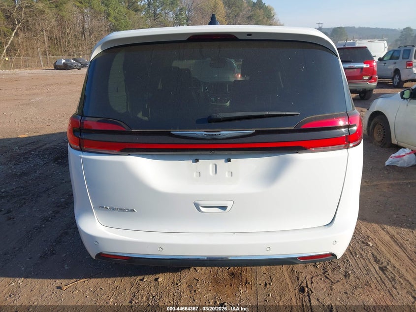 2024 CHRYSLER PACIFICA TOURING L · Фото 16