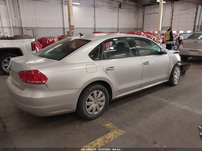 2013 Volkswagen Passat 2.5L S