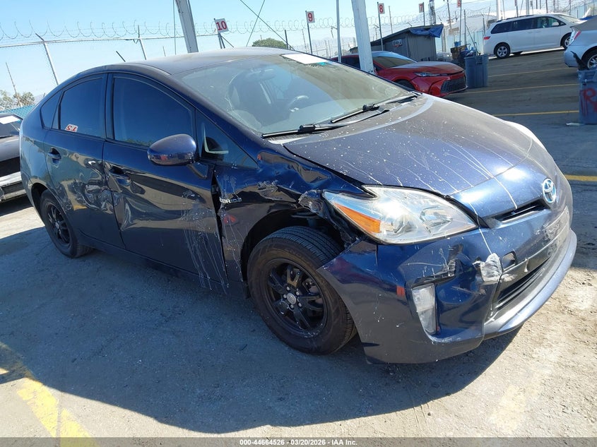 2015 Toyota Prius Three