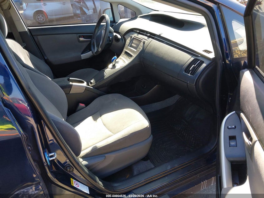 2015 Toyota Prius Three