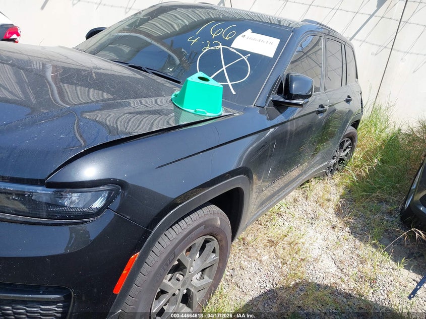 2025 Jeep Grand Cherokee Altitude X 4X2