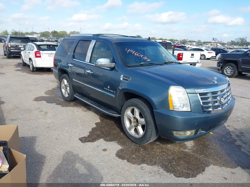 2008 Cadillac Escalade Standard