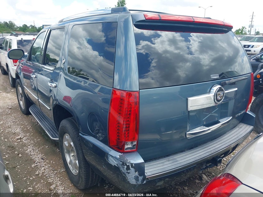 2008 Cadillac Escalade Standard