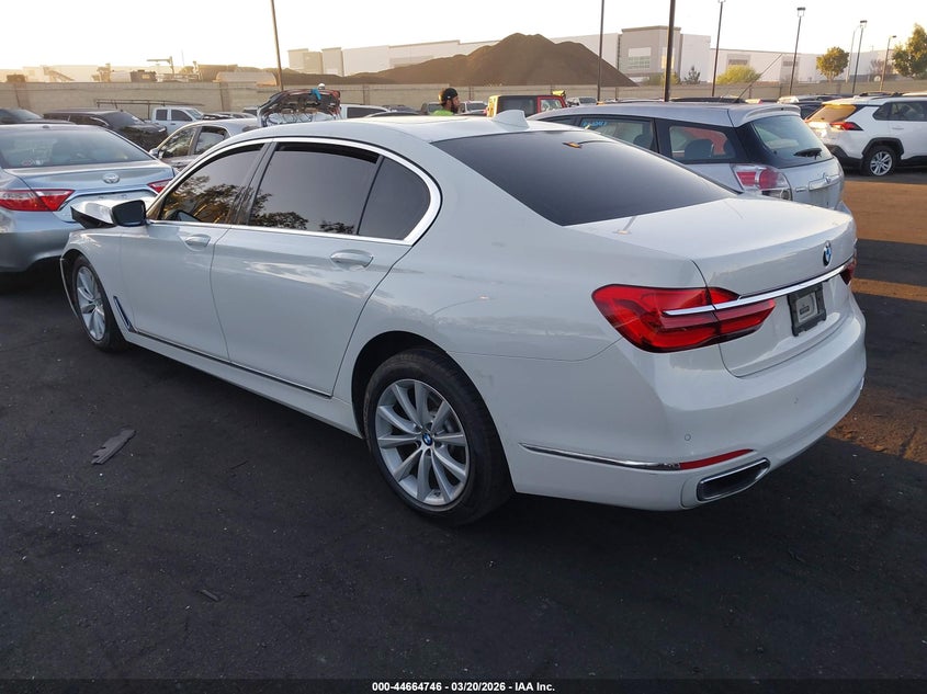 2018 BMW 740I