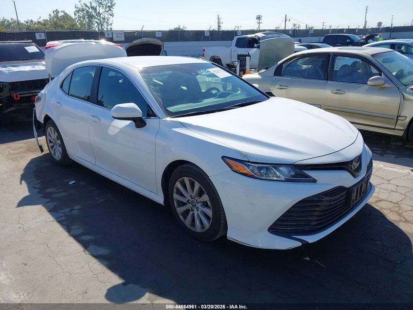 2018 Toyota Camry Le