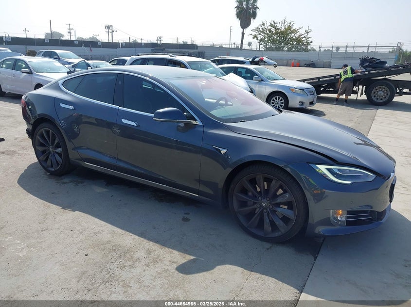 2017 Tesla Model S 60/75