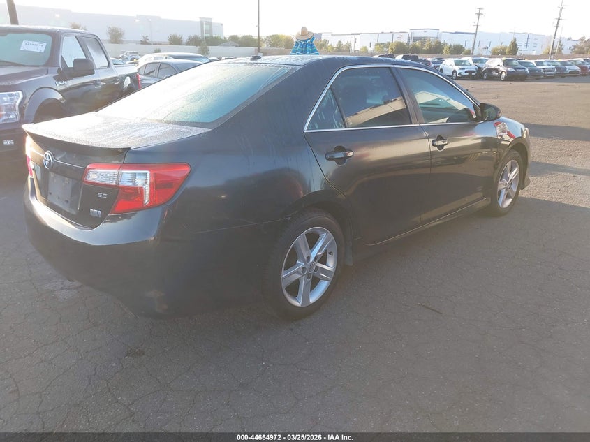 2014 Toyota Camry Hybrid Se Limited Edition