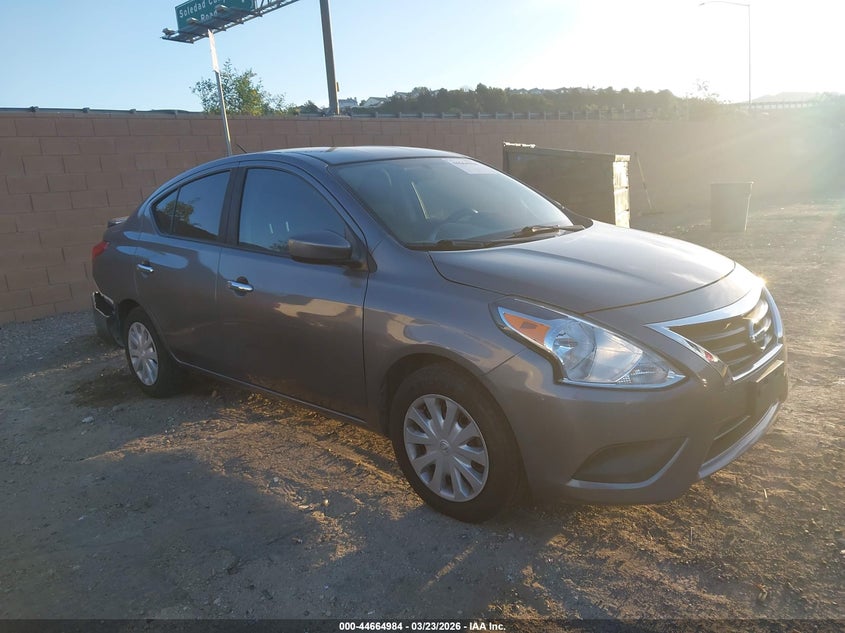 2018 Nissan Versa 1.6 Sv