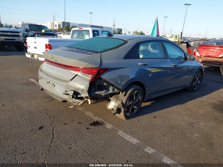 2023 Hyundai Elantra Sel