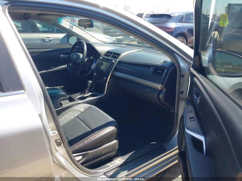 2015 Toyota Camry Se