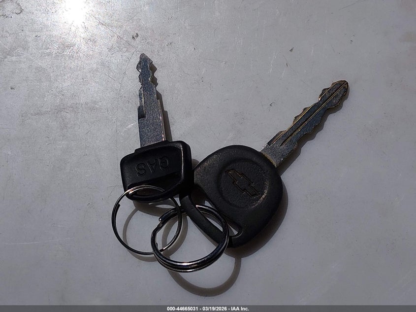 2000 Chevrolet Astro VIN: 1GNDM19W6YB188193 Lot: 44665031