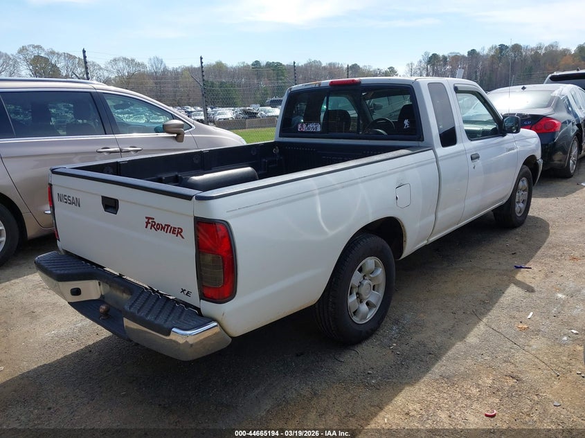 2000 Nissan Frontier Xe