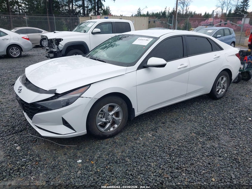 2022 Hyundai Elantra Se