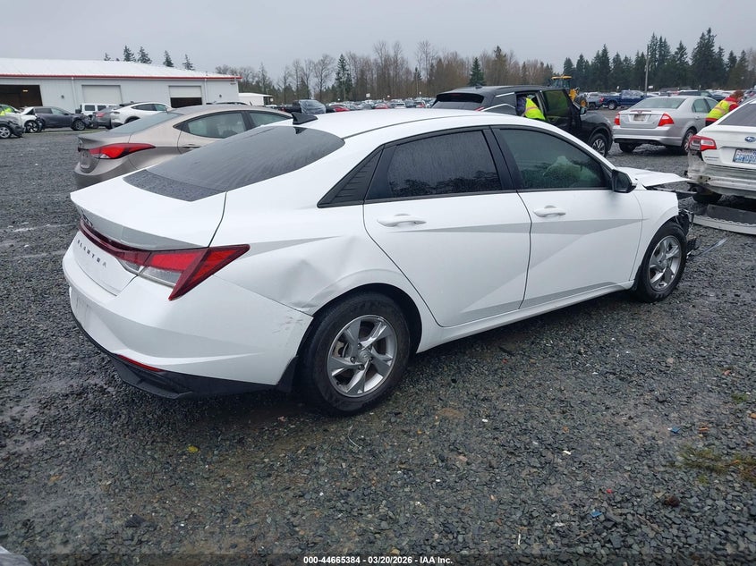 2022 Hyundai Elantra Se