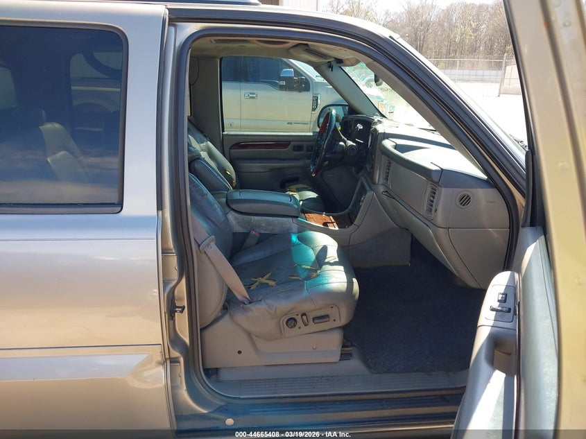 2002 Cadillac Escalade Ext Standard